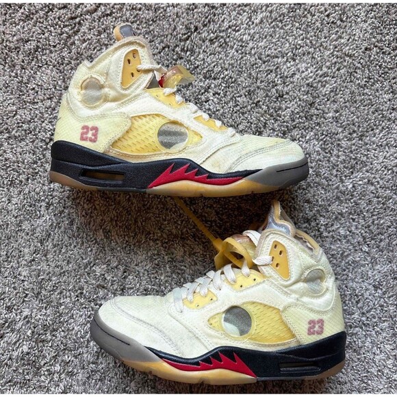 Nike Air Jordan 5 Retro Off-White Sail Size 6.5 Men's (Size 8 Women's) - Picture 1 of 7